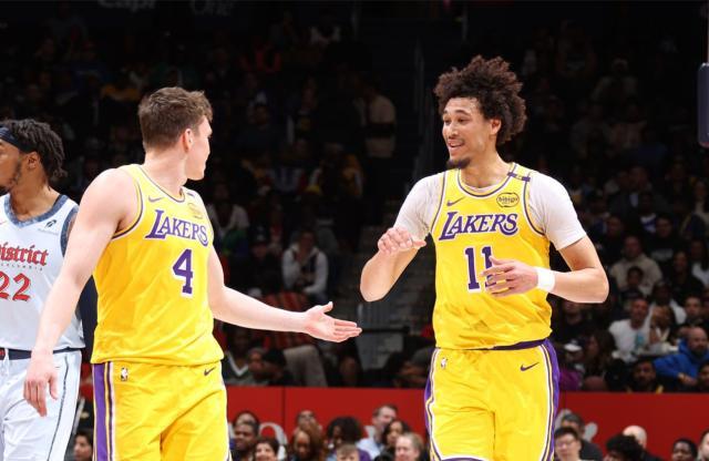 湖人利好！浓眉替身砍两双崛起，新援轰21+4闪耀