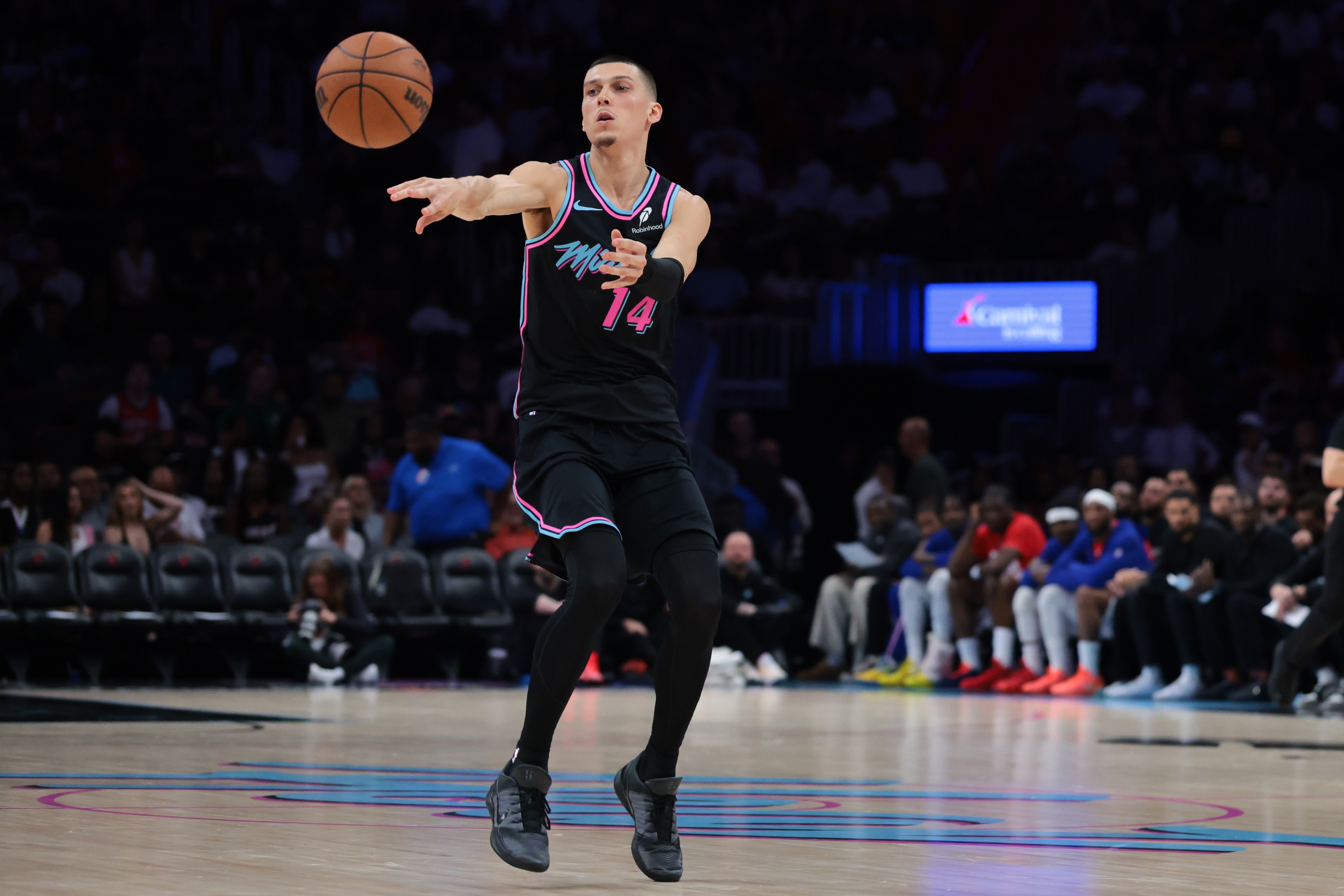 广发体育APP-热火迎战奇才 希罗&amp;韦尔&amp;维金斯&amp;鲍威尔缺席比赛